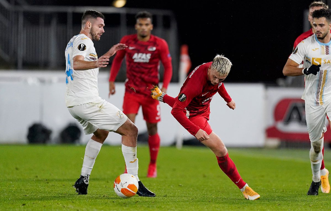 关于加时末段突围战来临；北京首钢围绕荷甲迎来里程碑；更衣室稳定；更衣室氛围转暖的信息