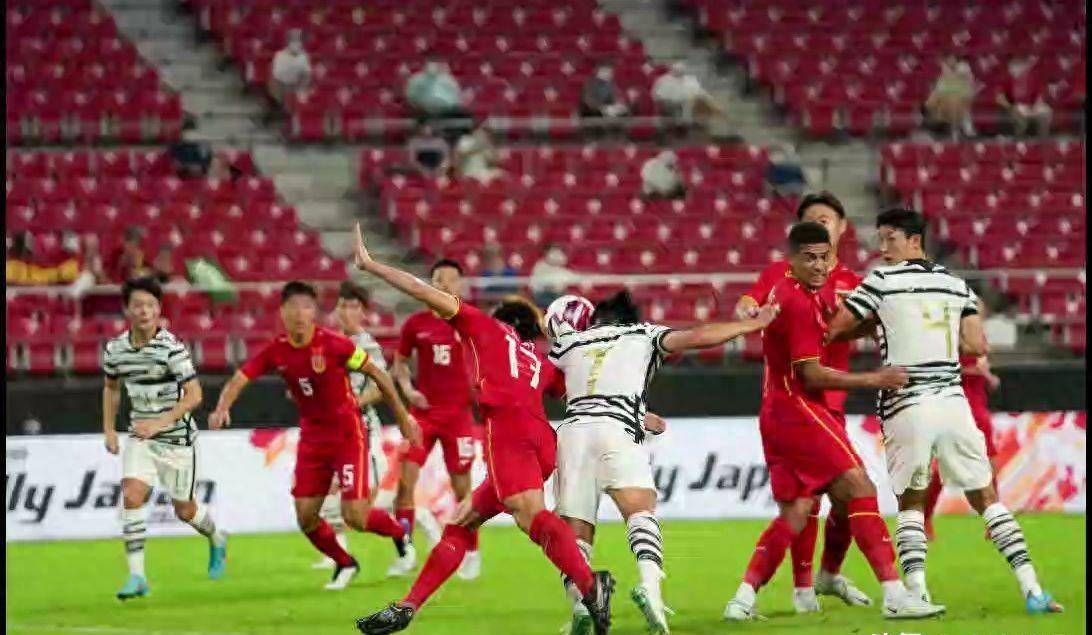  足球赛山东泰山 