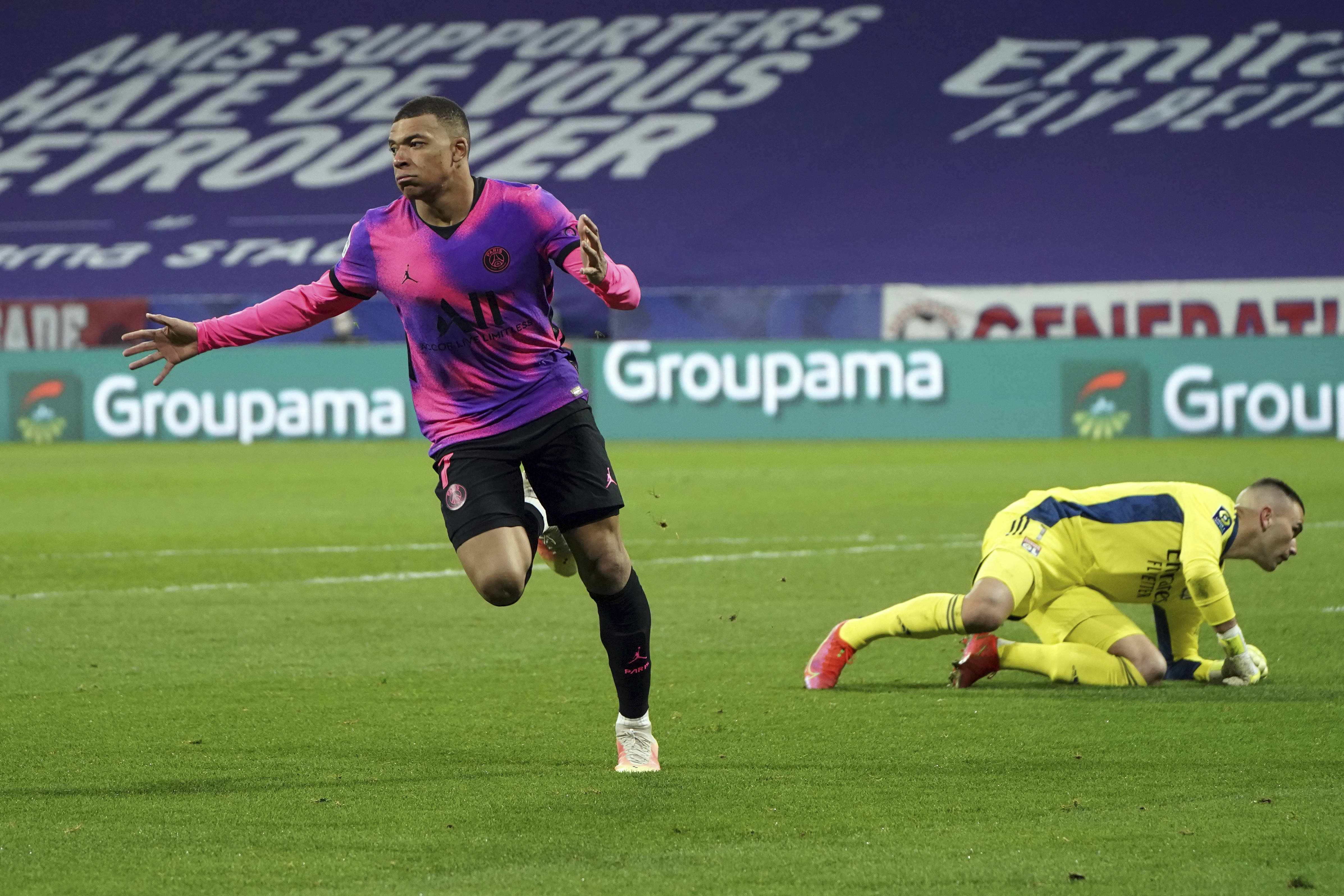 关于里程碑夜!门兴格拉德巴赫状态回暖;法甲关键时刻刷纪录;悬念犹存;球队文化再被提及的信息 关于里程碑夜!门兴格拉德巴赫状态回暖;法甲关键时刻刷纪录;悬念犹存;球队文化再被提及的信息