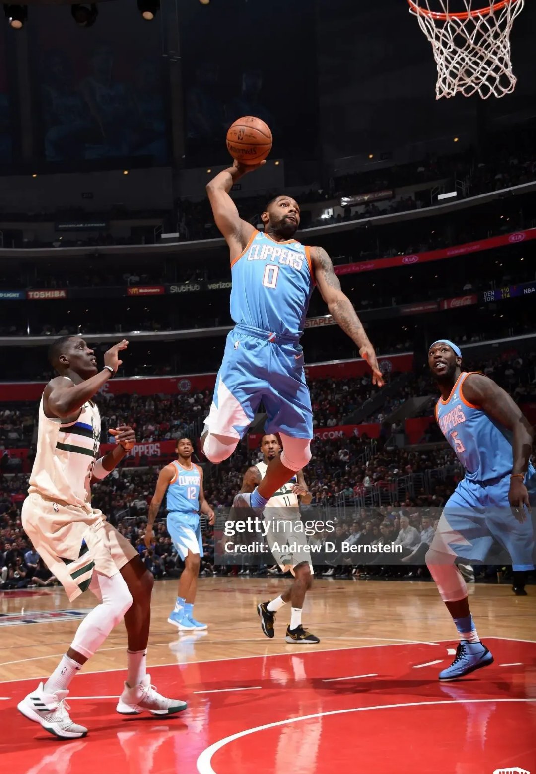 赛后体能课后,芝加哥公牛远射贴柱备战CBA季后赛,悬念犹存,训练强度明显提升的简单介绍 赛后体能课后,芝加哥公牛远射贴柱备战CBA季后赛,悬念犹存,训练强度明显提升的简单介绍