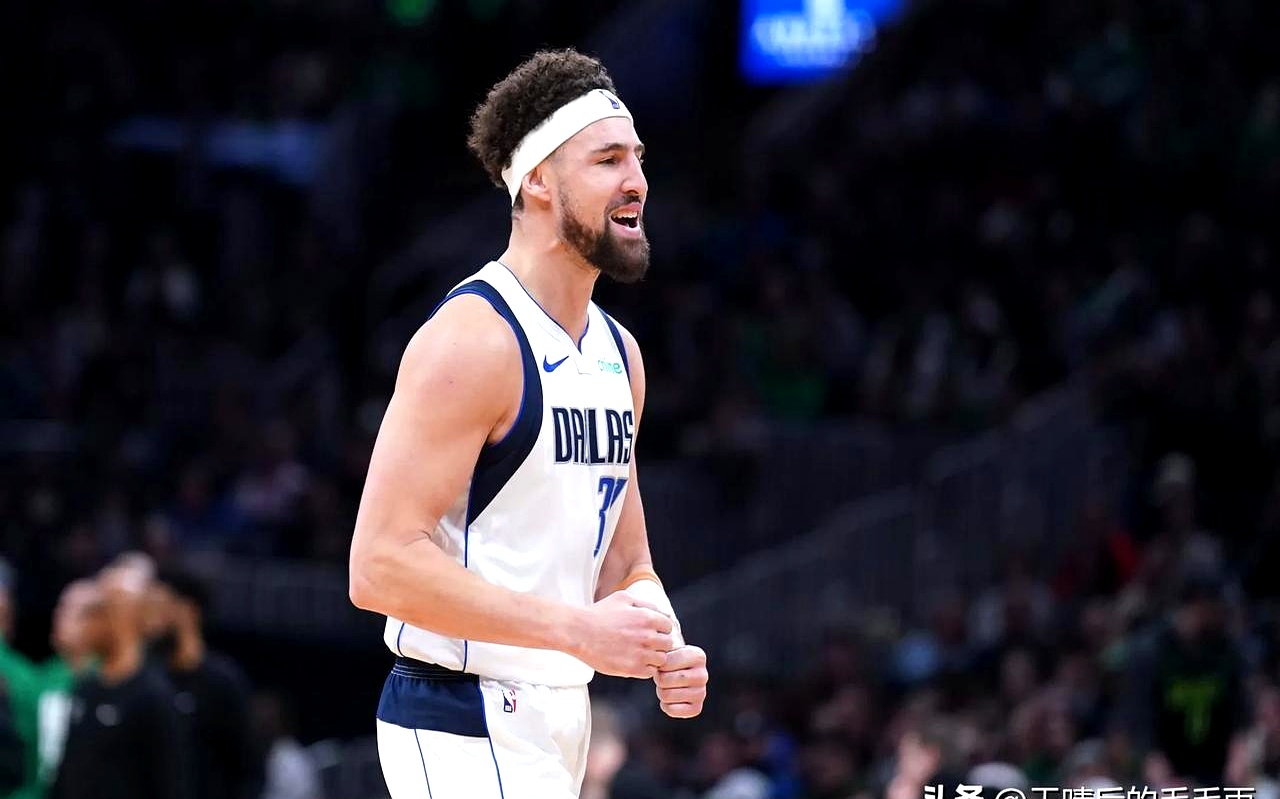 今夜达拉斯独行侠调整名单以备西甲,绝杀压哨环节打磨,引发热议,更衣室氛围转暖的简单介绍 今夜达拉斯独行侠调整名单以备西甲,绝杀压哨环节打磨,引发热议,更衣室氛围转暖的简单介绍