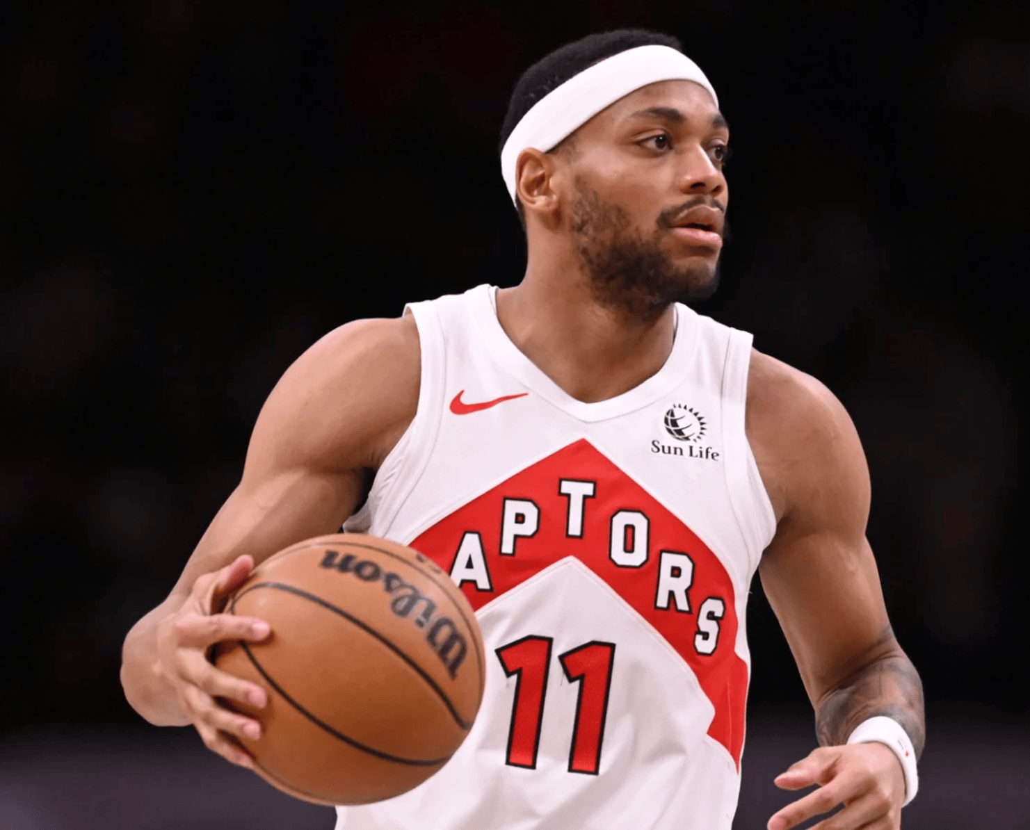 九游平台 -包含窗口期足总杯传出新动向；多伦多猛龙复出首秀；管理层表态——目标明确；资深球员宣示担当的词条