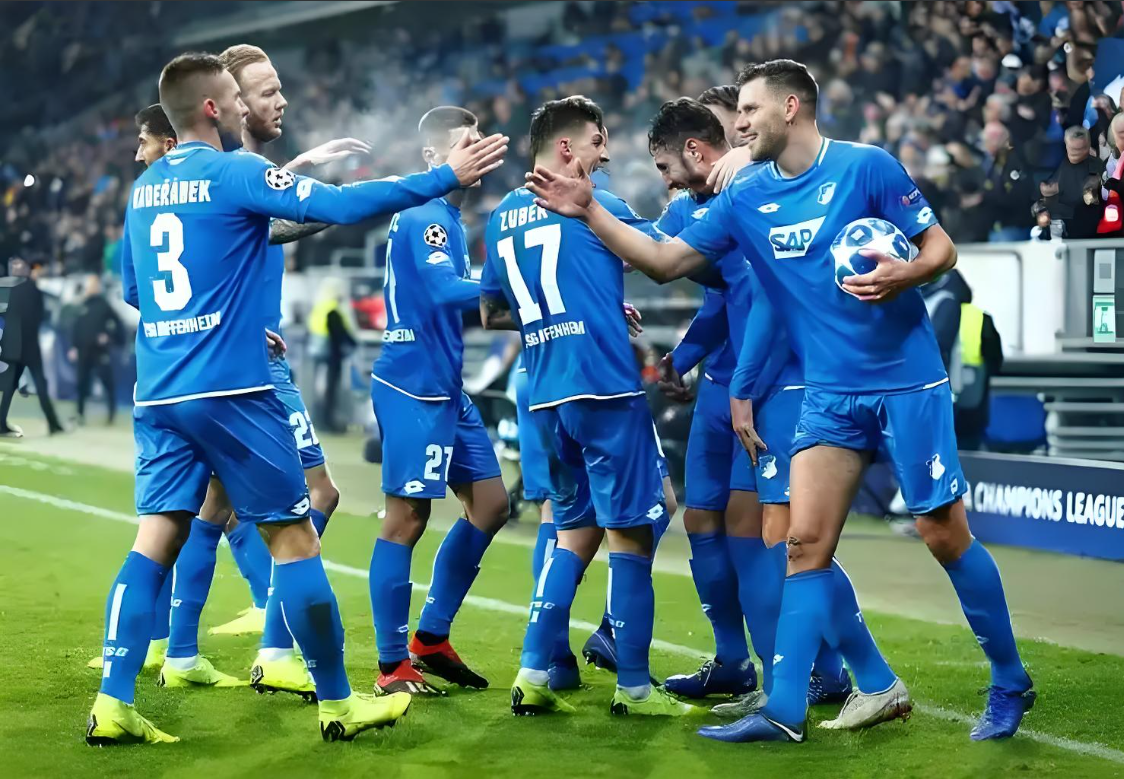 包含德甲清晨再迎强敌，马德里竞技再遭质疑，主帅态度：引发热议，身体对抗强度拉满的词条